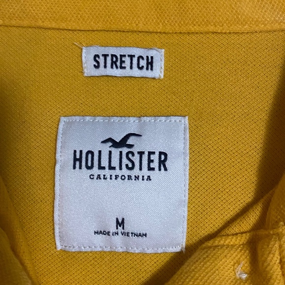 Hollister Women’s Gold Polo; Size: Medium - Picture 3 of 4